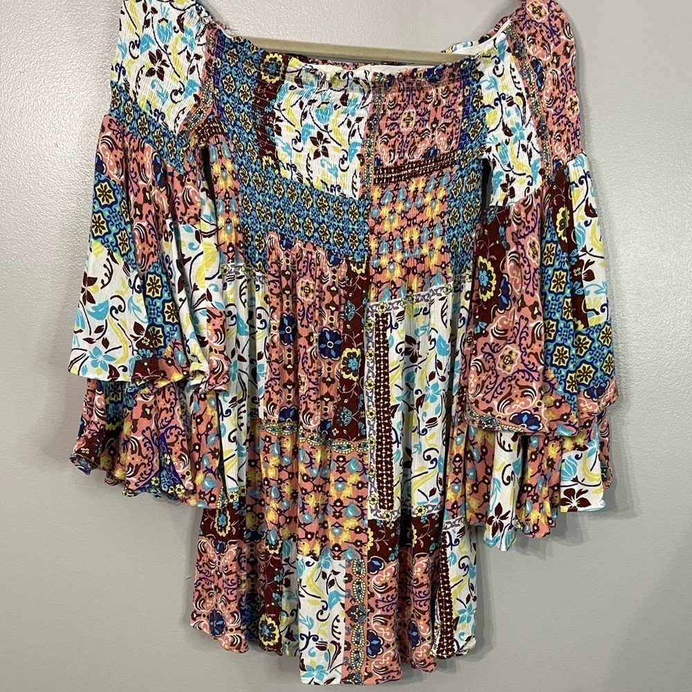 Illa Illa top with patchwork design and smocking top Size Medium